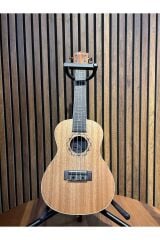 Simge Concert Ahşap Ukulele (Kılıf ve Pena Hediyeli)