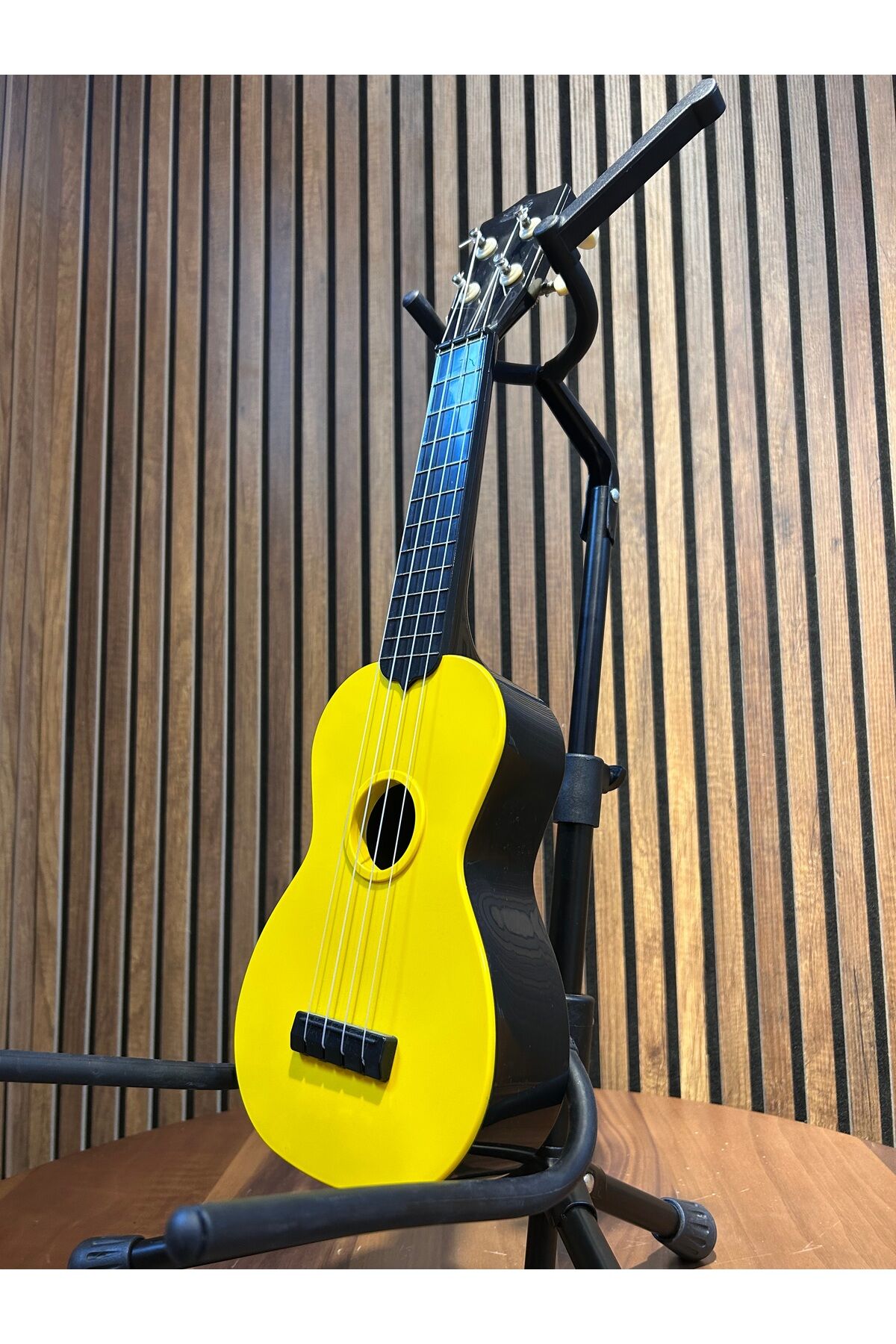 XU2101-4 Telli Ukulele Sarı (Kılıf ve Pena hediyeli)