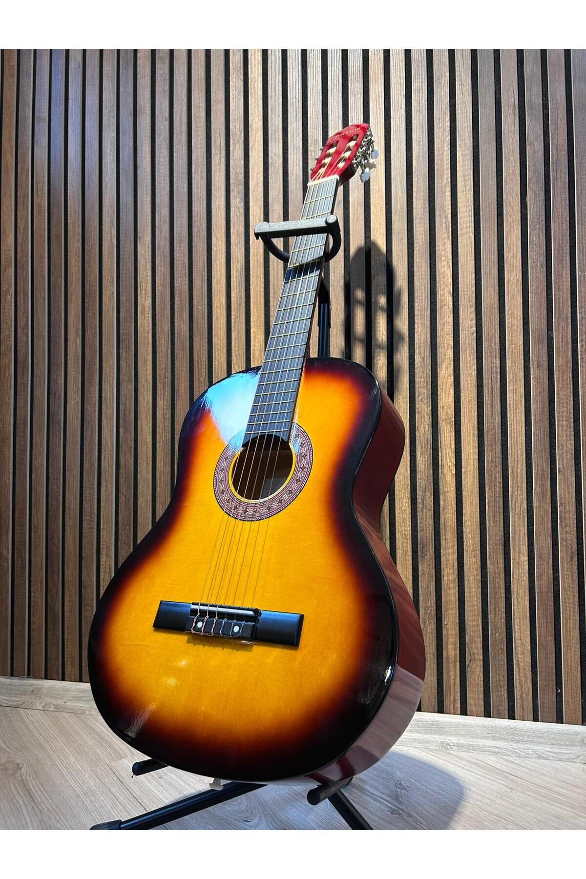 PATRICIO PV-40 4/4  KLASİK GİTAR