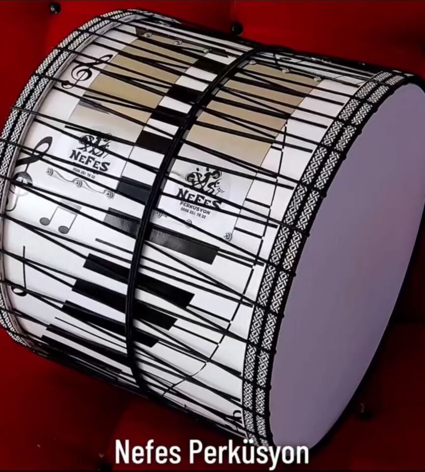 Piyanolu Kasnak İpli Asma Davul