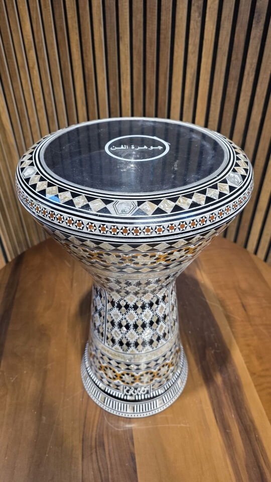 GAWHARET EL FAN PROFESYONEL 23'LÜK DARBUKA S16 (KILIF+ALYAN HEDİYELİ)