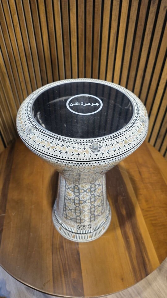 GAWHARET EL FAN PROFESYONEL 23'LÜK DARBUKA S18 (KILIF+ALYAN HEDİYELİ)