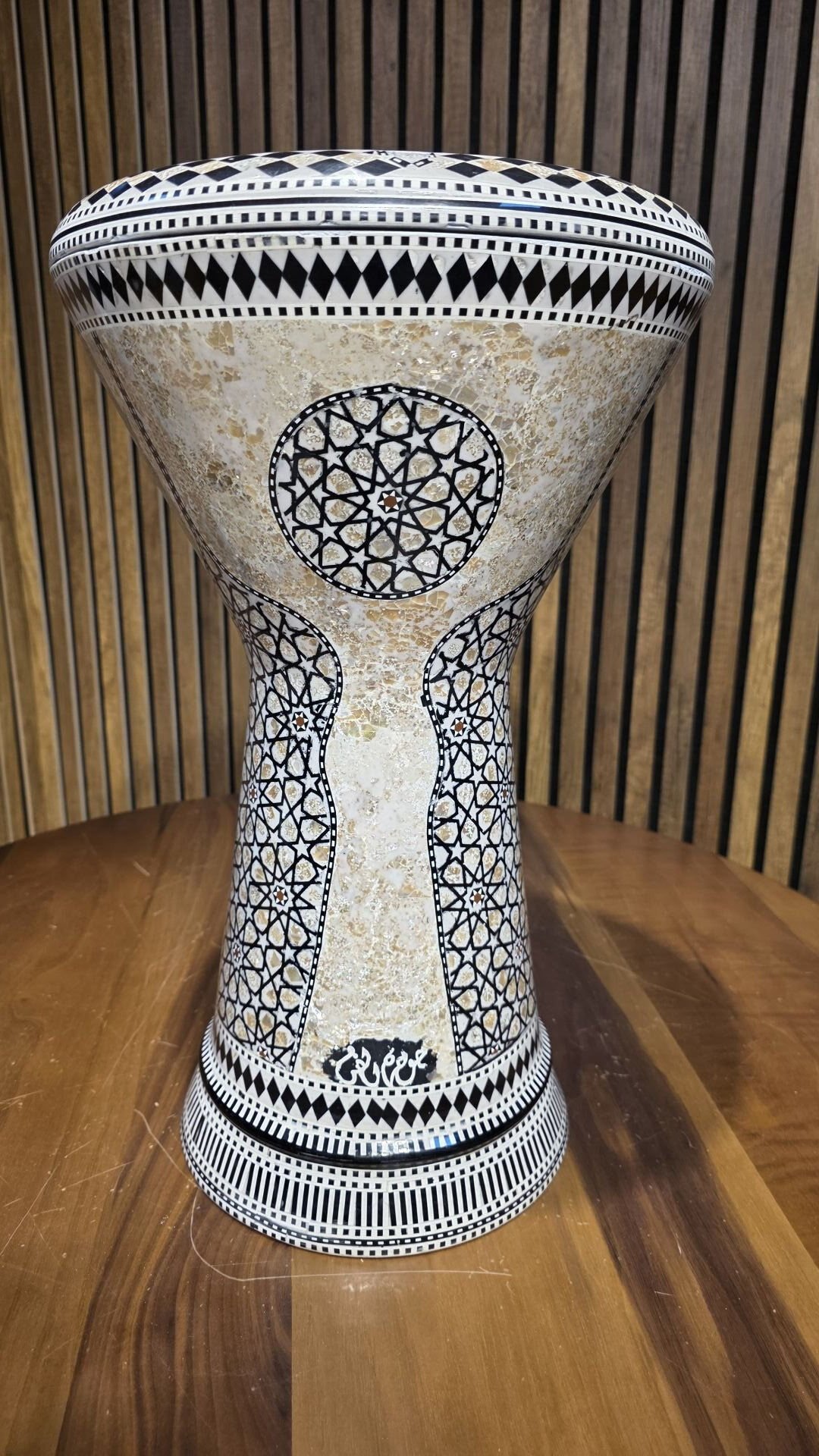 GAWHARET EL FAN PROFESYONEL 23'LÜK DARBUKA S22 (KILIF+ALYAN HEDİYELİ)