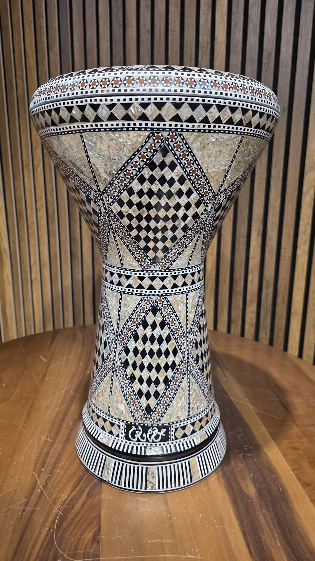 GAWHARET EL FAN PROFESYONEL 23'LÜK DARBUKA S25 (KILIF+ALYAN HEDİYELİ)