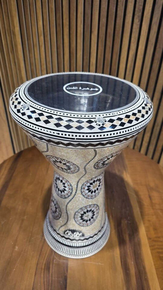 GAWHARET EL FAN PROFESYONEL 23'LÜK DARBUKA S28 (KILIF+ALYAN HEDİYELİ)