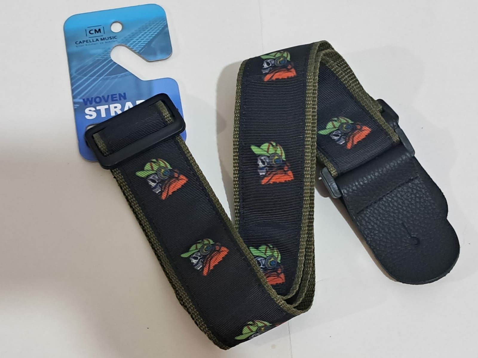 CAPELLA CP107 GİTAR ASKISI RENKLİ KURU KAFA DERİ BAŞLIKLI ASKISI - MOCKA